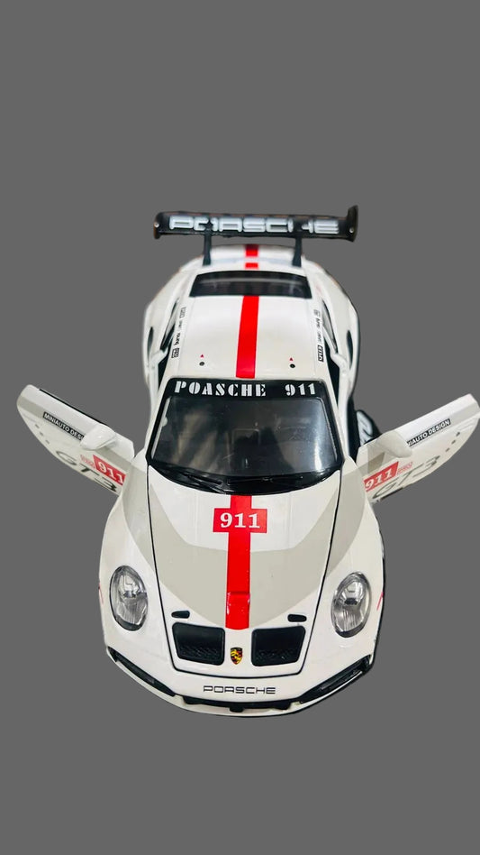 Porsche 911 GT3 – 1:32 Scale Die-Cast Model Car | White
